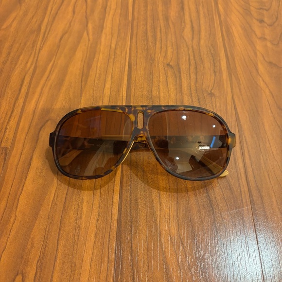 Tortoise Shell Sunglasses - Picture 2 of 6
